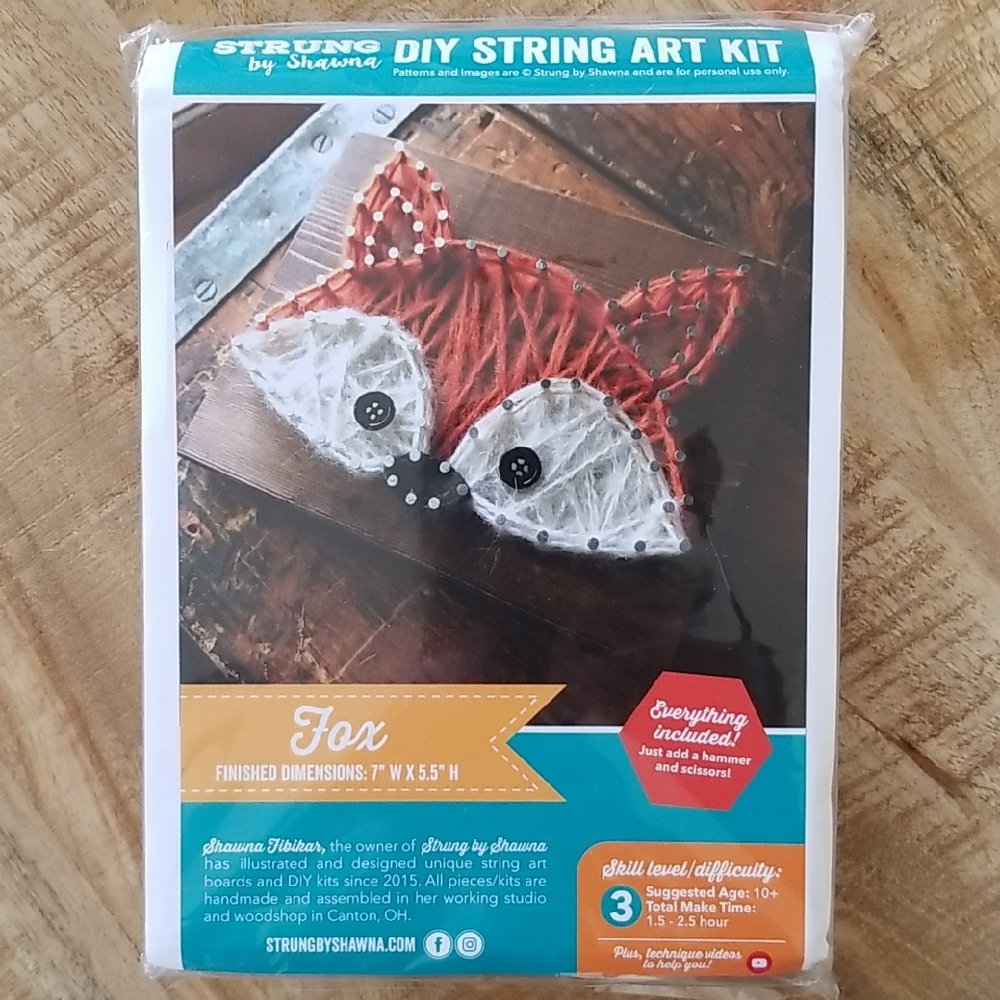 Strung by Shawna DIY String Art Kit - Fox